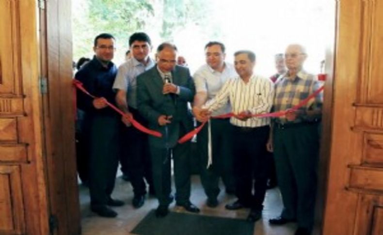 Selçuk Belediyesine ait havuz restoran yeniden açıldı